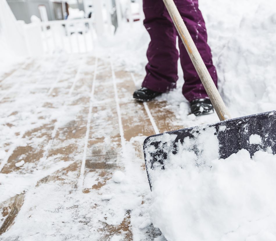 Déneigement balcon Québec