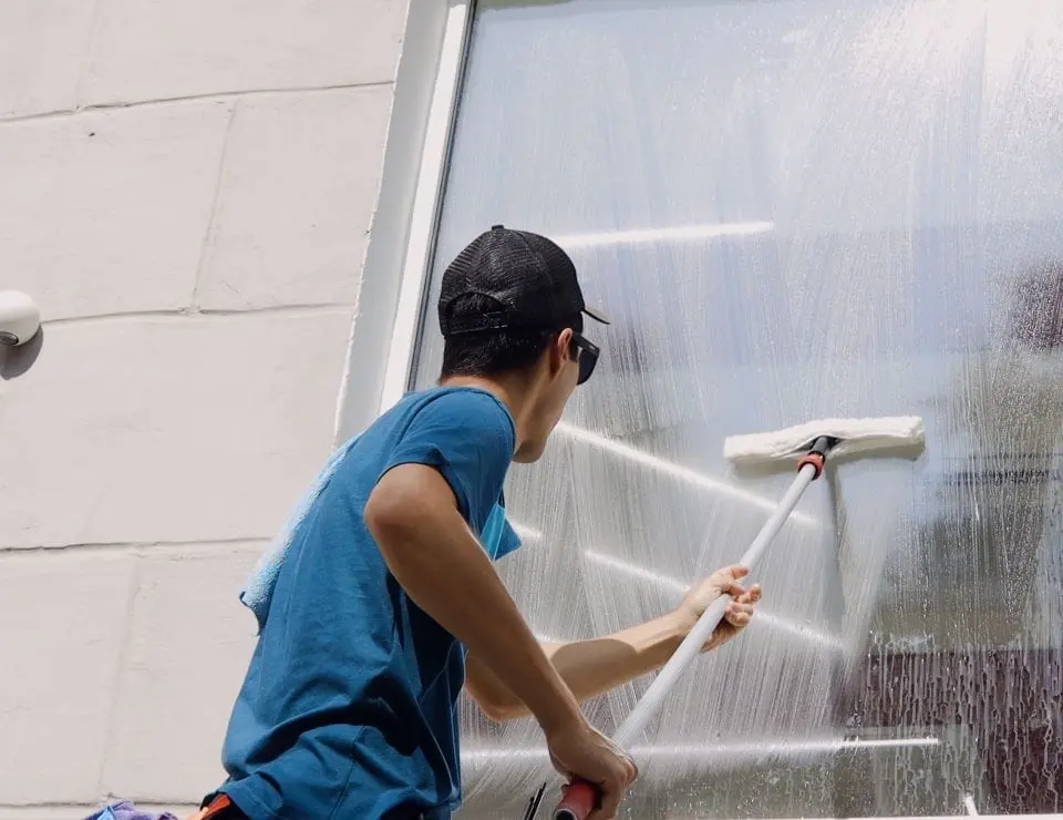Nettoyage gouttière lavage de vitres Saint-Augustin